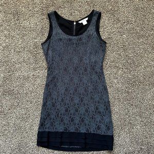Kensie Dresses.  Slate-grey lacey, sleeveless dress with black trim details Sz 6